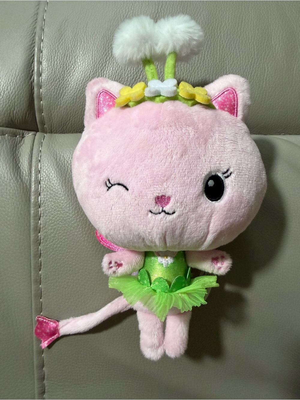 Kitty Fairy Purr-ific 9” Plush Doll “Gabby’s Dollhouse” Pink and Green